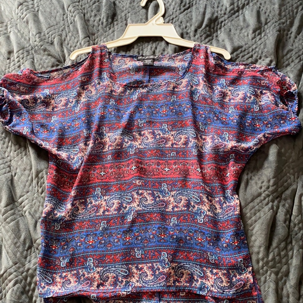 Cold Shoulder Shear Blouse - Picture 1 of 5